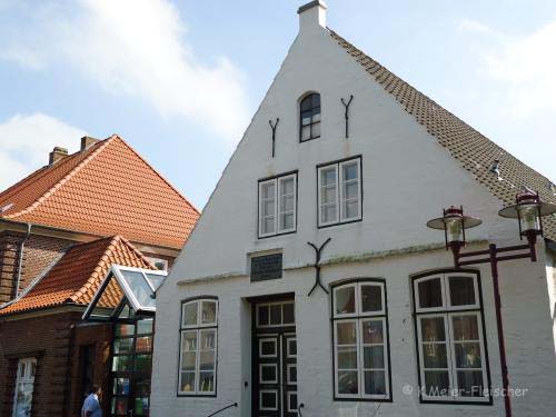 Garding_Mommsenhaus_01.jpg