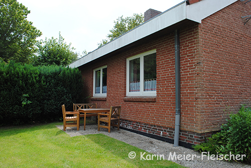 Haus_neu_hinten_W1.jpg